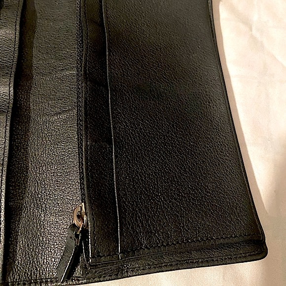 CHANEL long wallet bifold - Picture 3 of 11